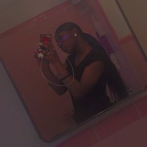 Meet your Posher, Charissa